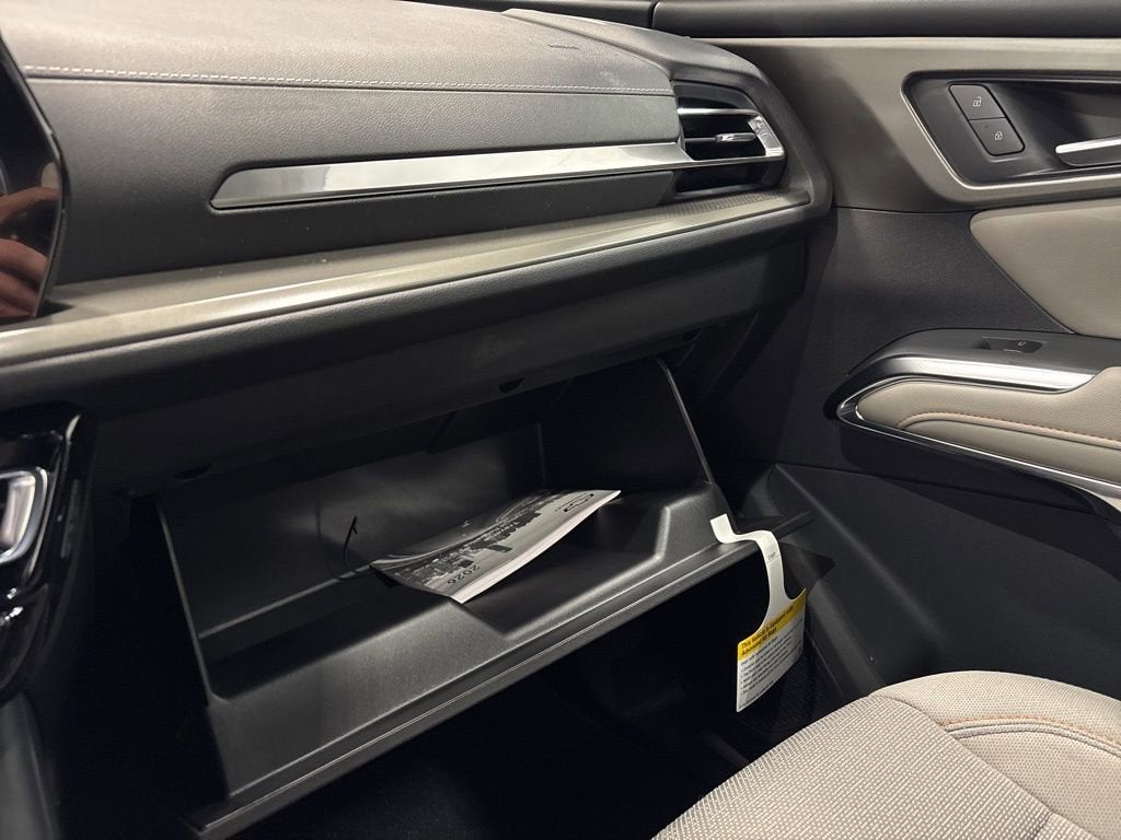 2026 Chevrolet Traverse LT SUV AWD