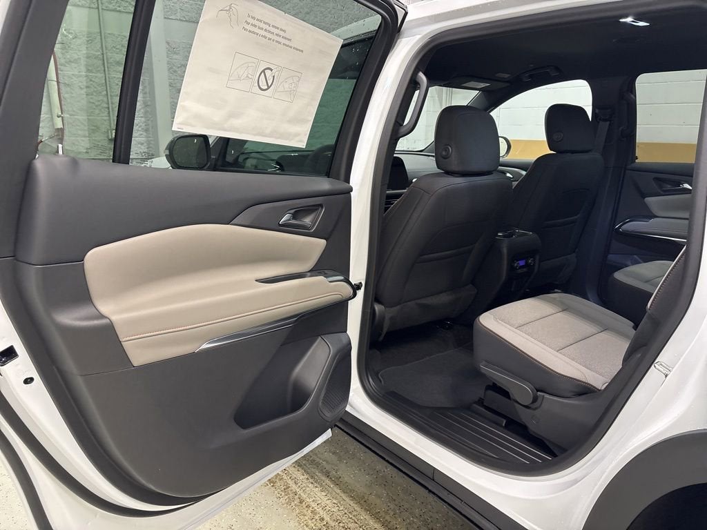 2026 Chevrolet Traverse LT SUV AWD