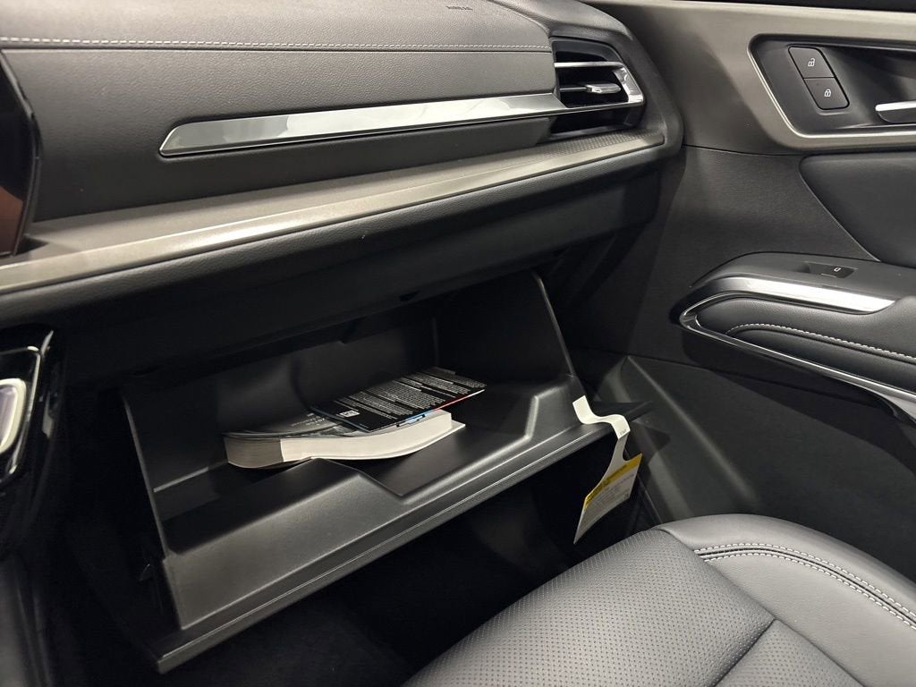 2026 Chevrolet Traverse LT SUV AWD