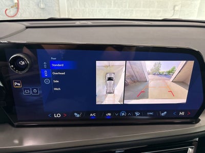 2026 Chevrolet Traverse LT SUV AWD