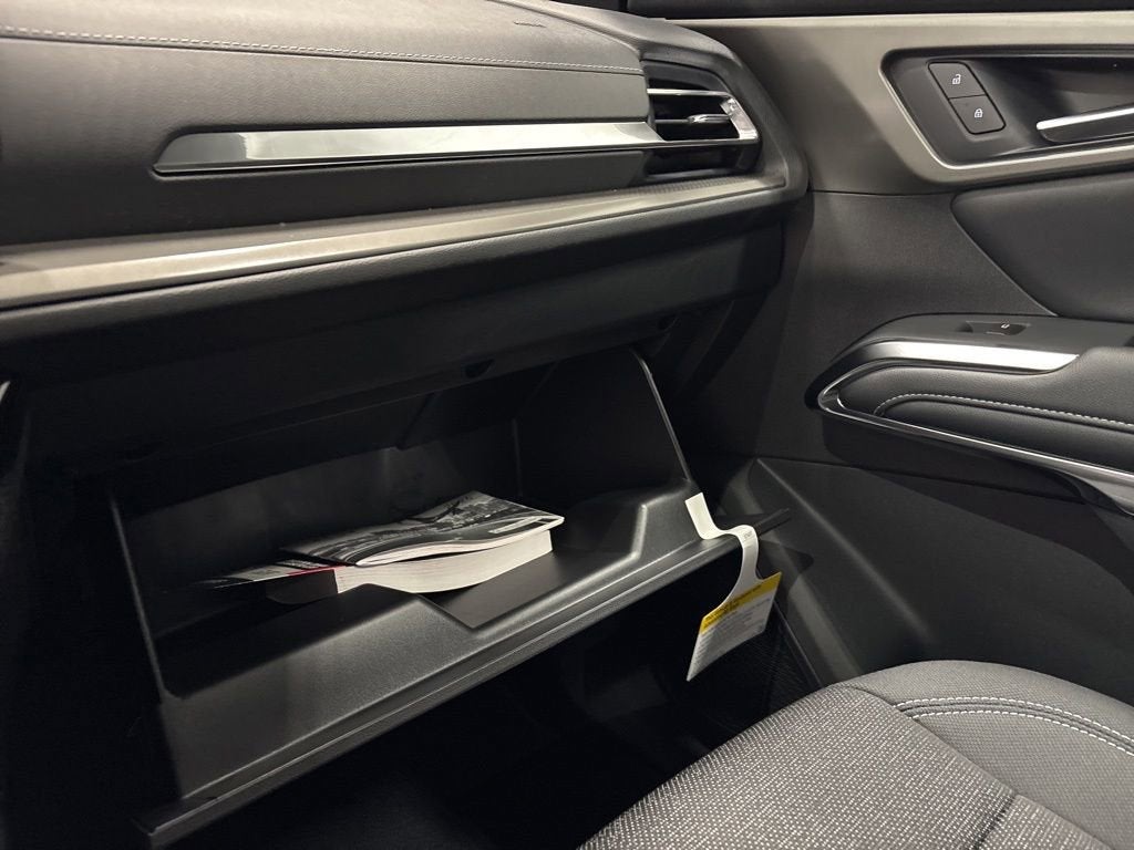 2026 Chevrolet Traverse LT SUV AWD