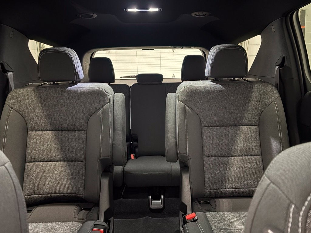 2027 Chevrolet Traverse LT SUV AWD
