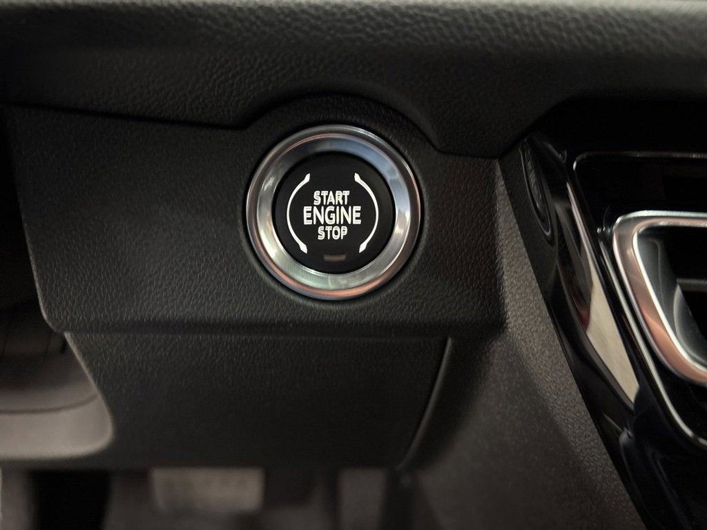 2026 Chevrolet Traverse LT SUV AWD