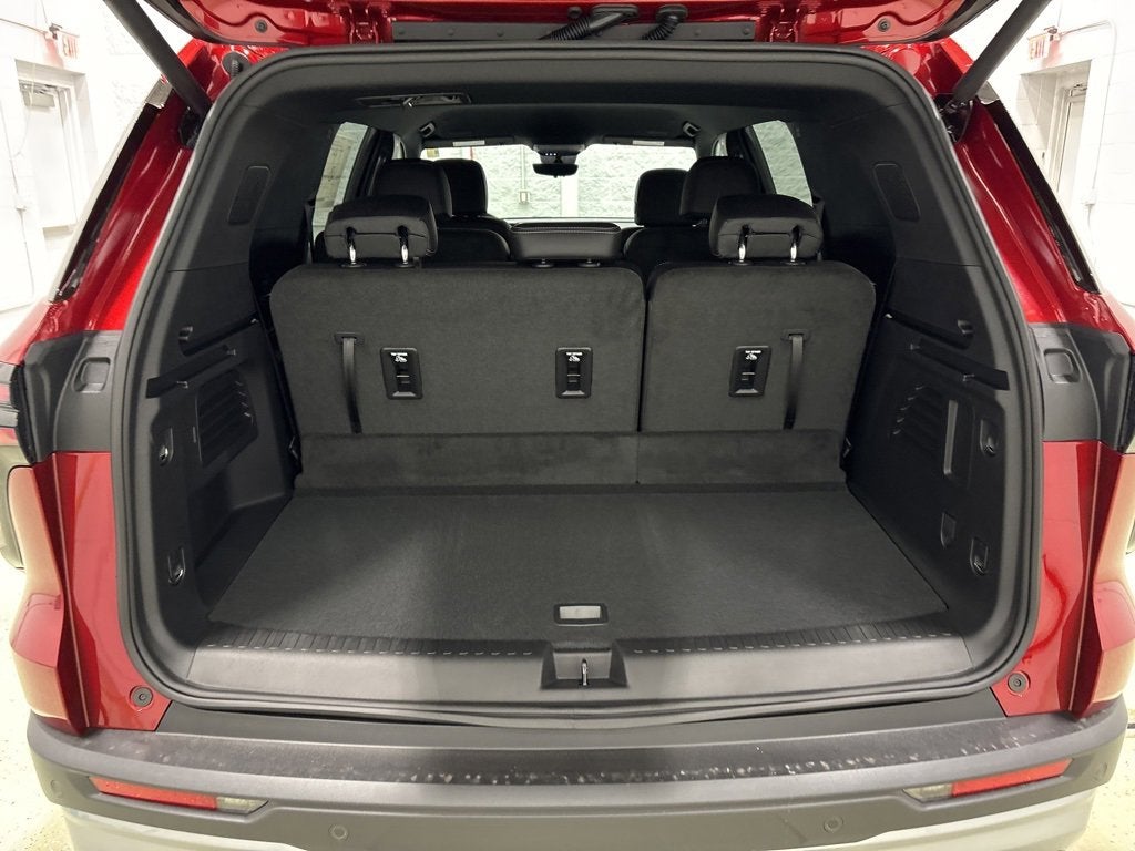 2026 Chevrolet Traverse LT SUV AWD