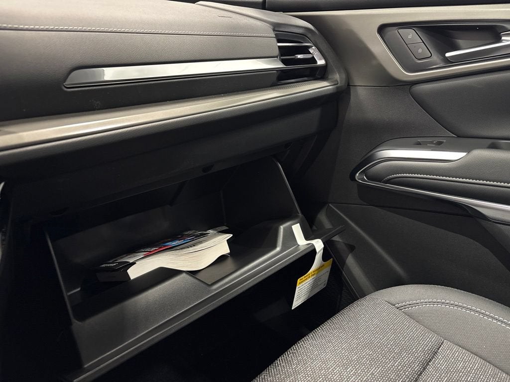 2026 Chevrolet Traverse LT SUV AWD