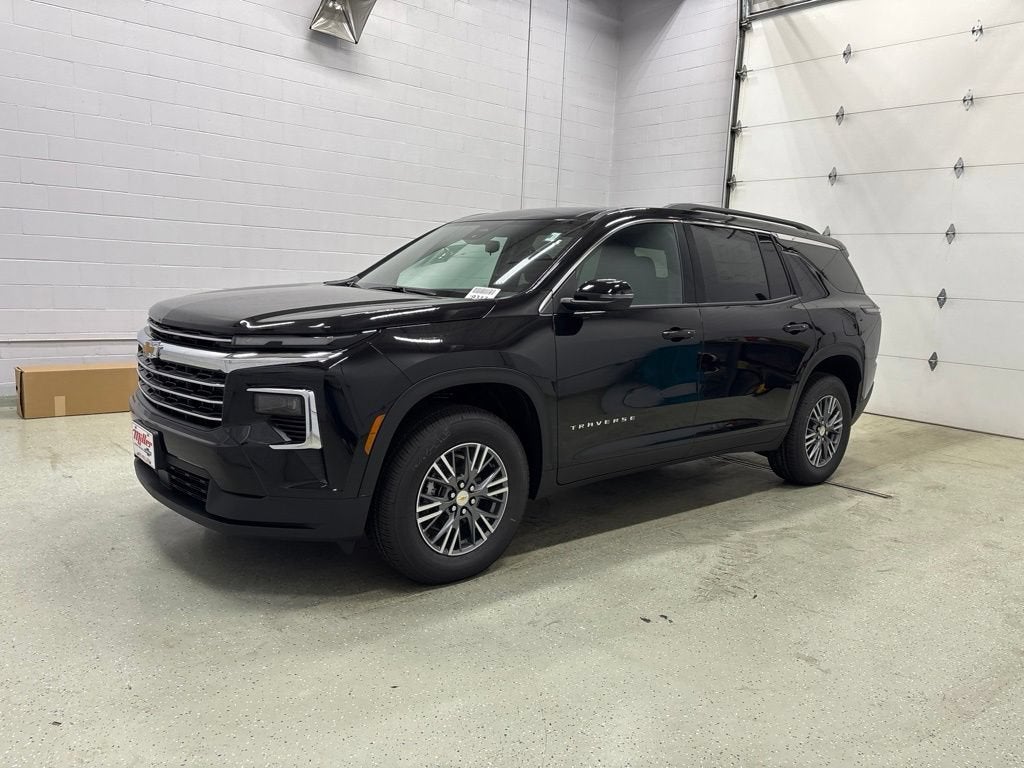 2026 Chevrolet Traverse LT SUV AWD