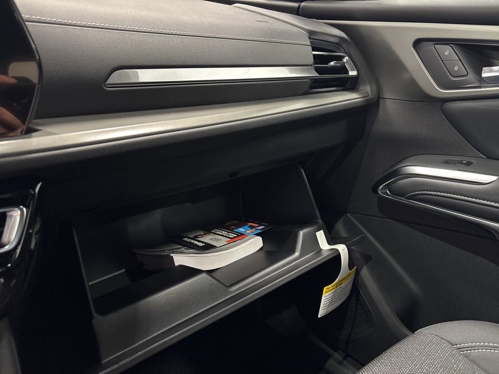 2026 Chevrolet Traverse LT SUV AWD