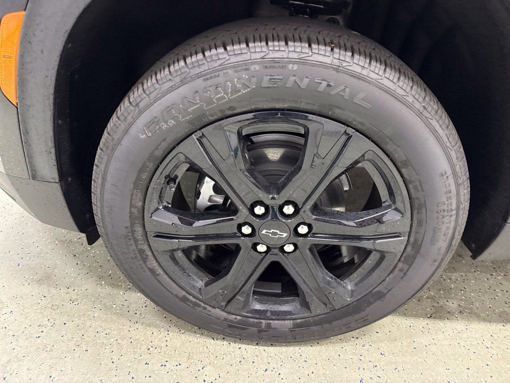 2027 Chevrolet Traverse LT SUV AWD