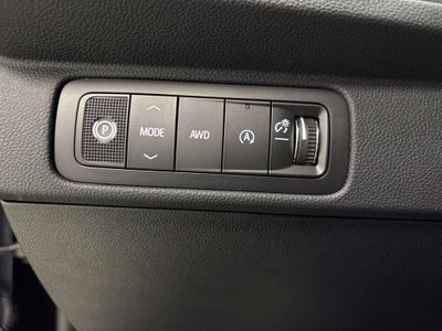 2027 Chevrolet Traverse LT SUV AWD