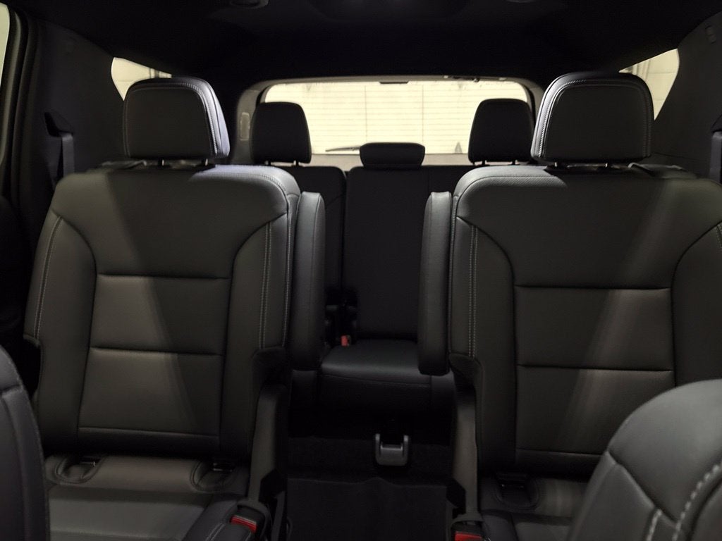 2027 Chevrolet Traverse LT SUV AWD