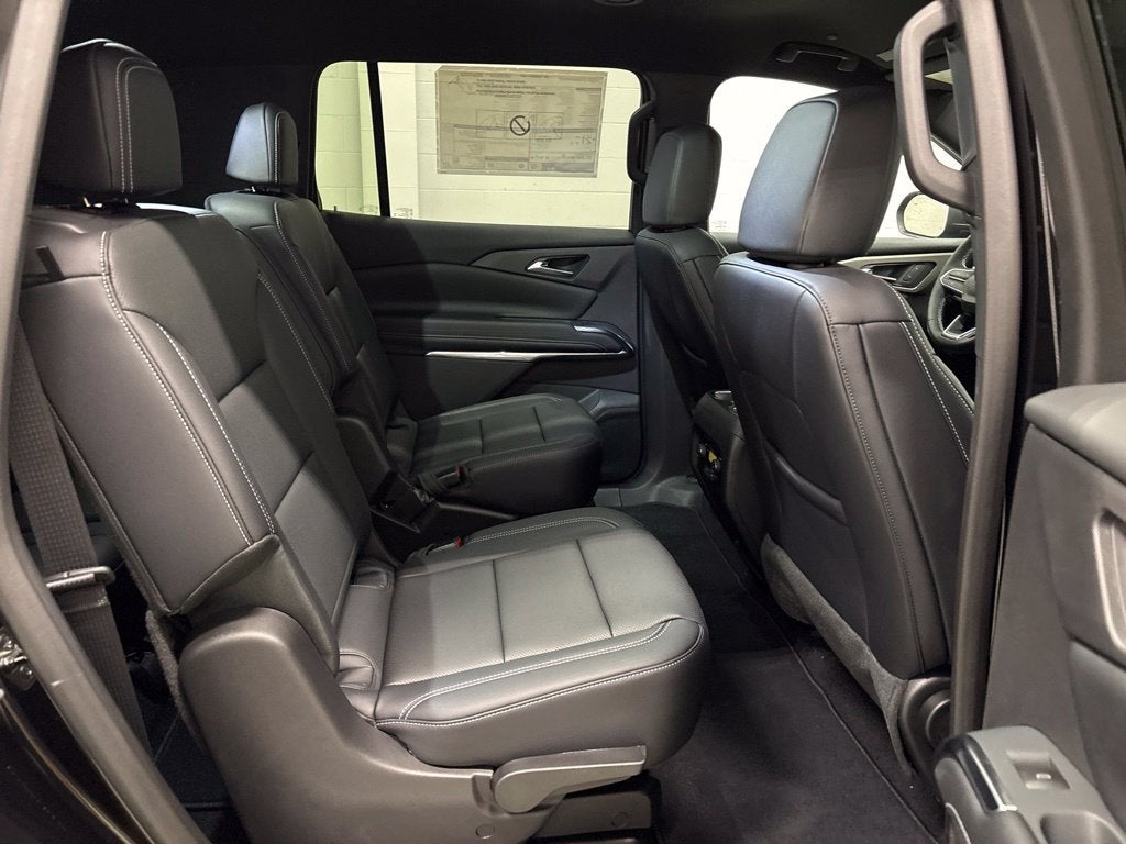 2027 Chevrolet Traverse LT SUV AWD