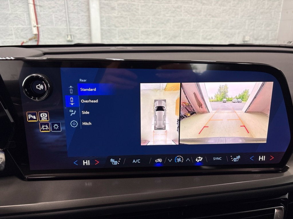 2027 Chevrolet Traverse LT SUV AWD