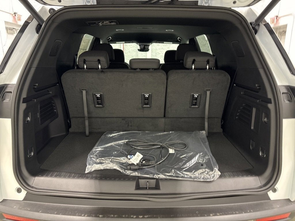 2026 Chevrolet Traverse LT SUV AWD