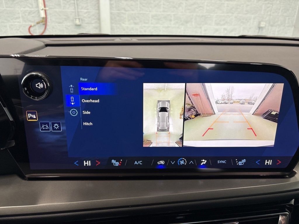 2026 Chevrolet Traverse LT SUV AWD