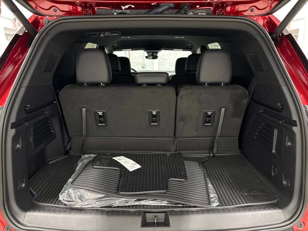 2026 Chevrolet Traverse LT SUV AWD