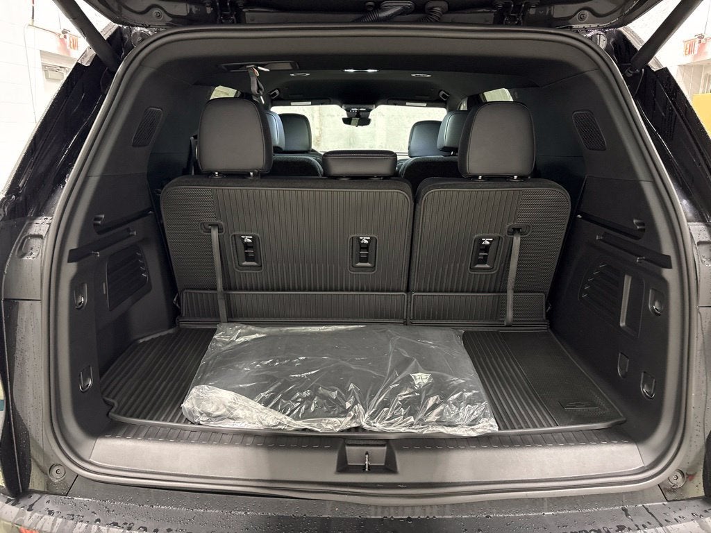 2027 Chevrolet Traverse LT SUV AWD
