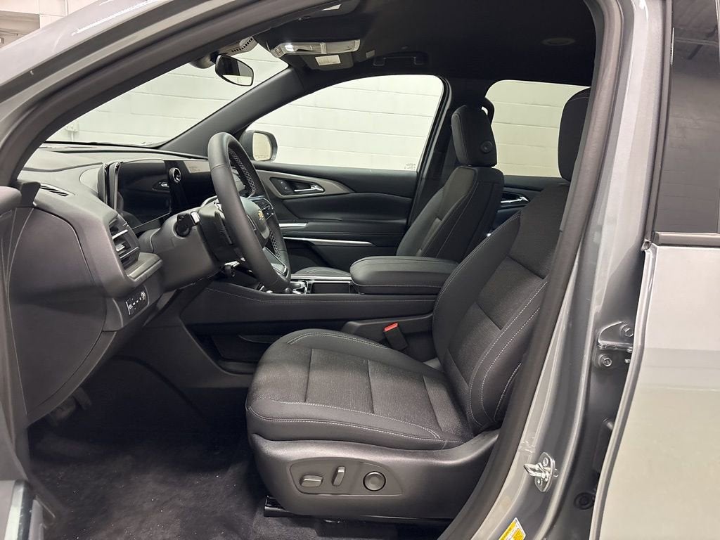 2026 Chevrolet Traverse LT SUV AWD