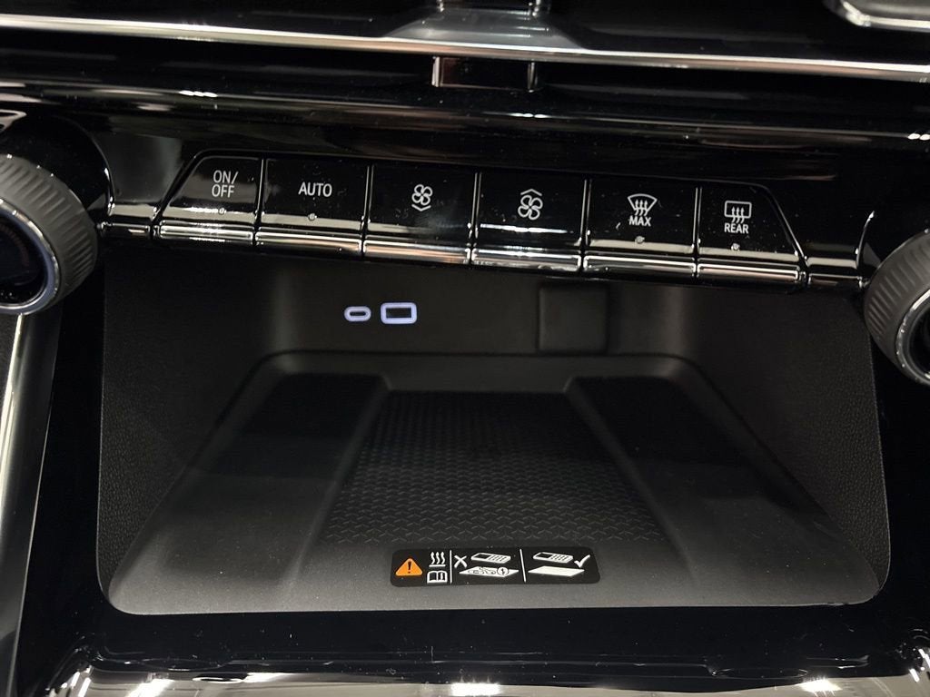 2026 Chevrolet Traverse LT SUV AWD