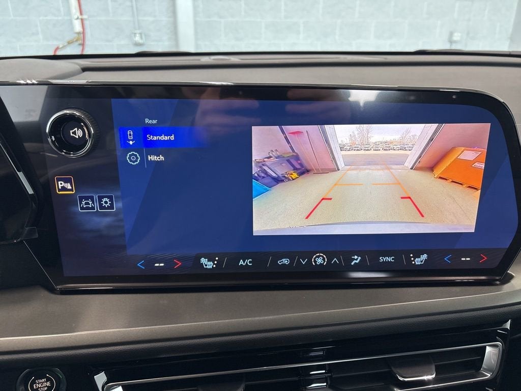 2026 Chevrolet Traverse LT SUV AWD