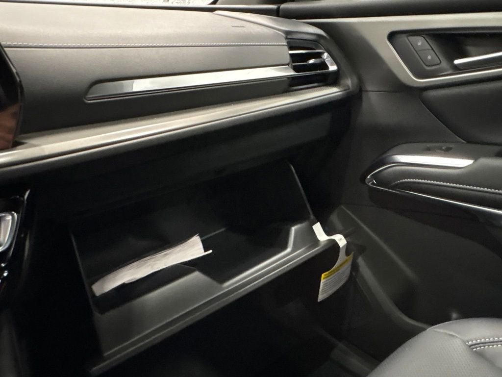 2026 Chevrolet Traverse LT SUV AWD