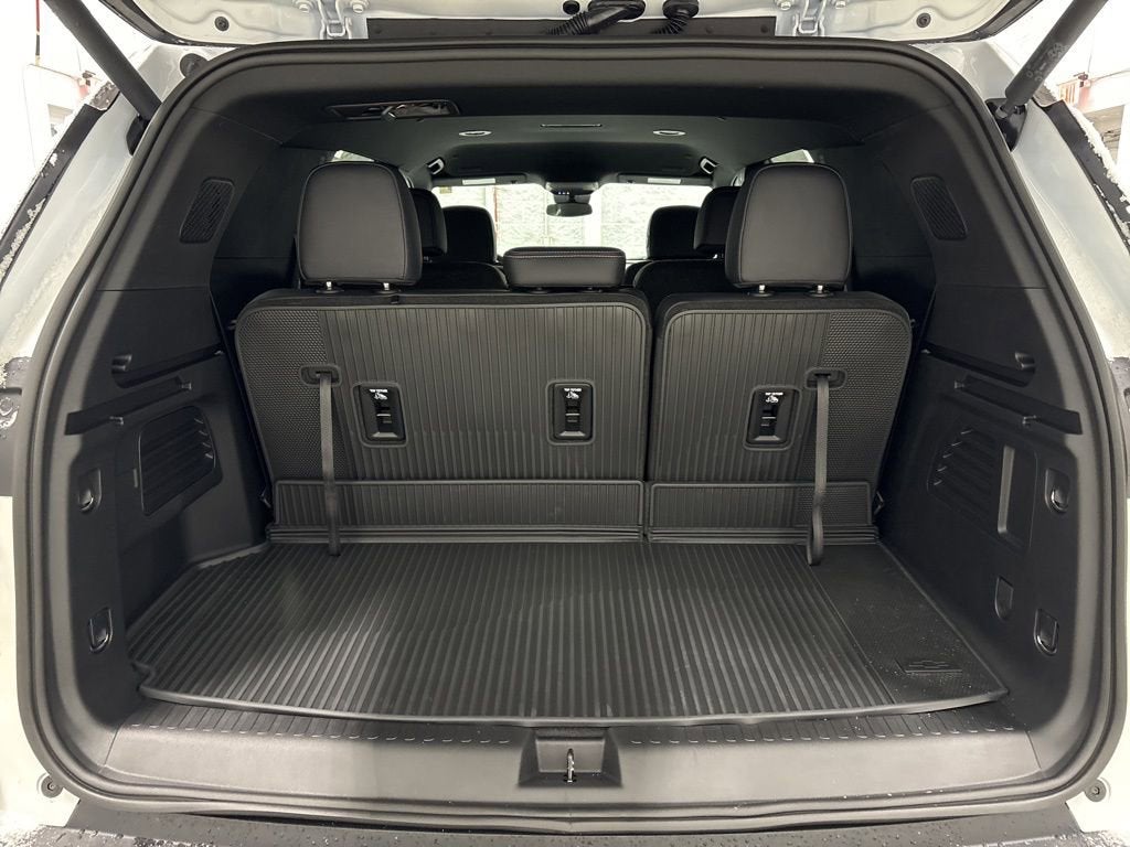 2026 Chevrolet Traverse LT SUV AWD