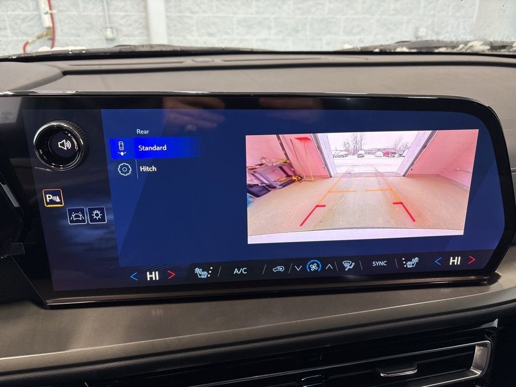 2026 Chevrolet Traverse LT SUV AWD