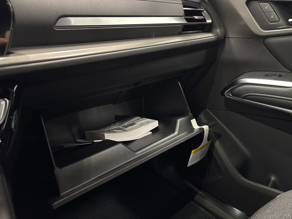 2026 Chevrolet Traverse LT SUV AWD