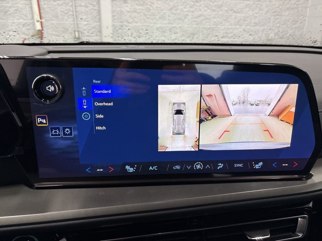 2026 Chevrolet Traverse LT SUV AWD