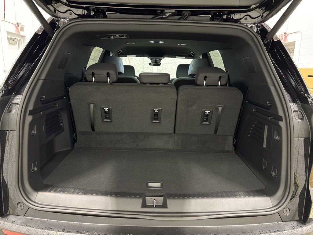 2026 Chevrolet Traverse LT SUV AWD