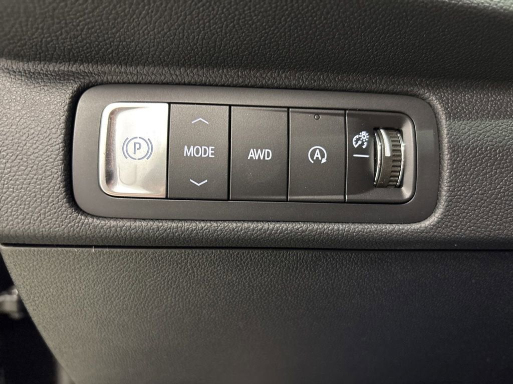 2026 Chevrolet Traverse LT SUV AWD