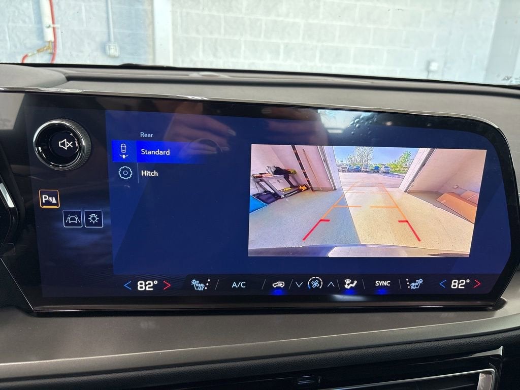 2026 Chevrolet Traverse LT SUV AWD