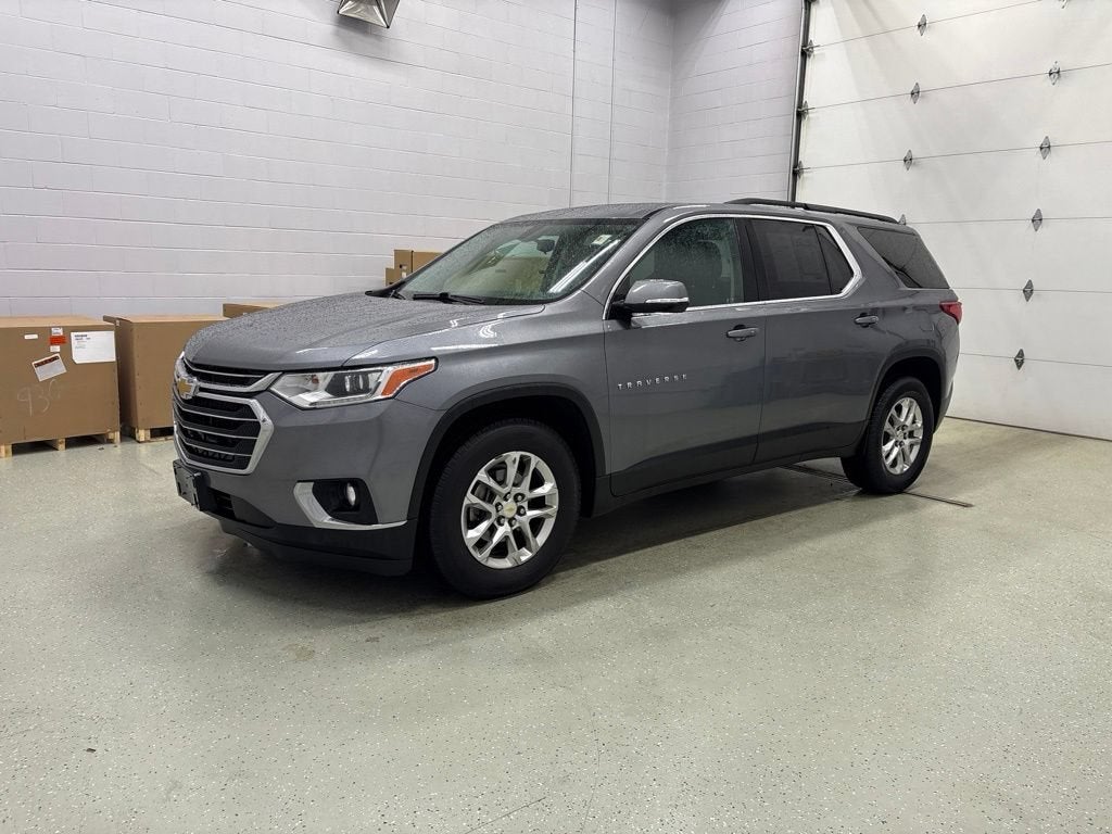 2020 Chevrolet Traverse LT Cloth