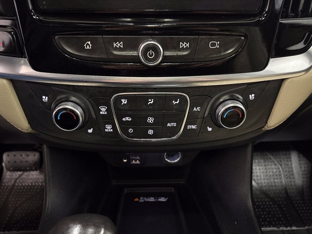 2022 Chevrolet Traverse Premier