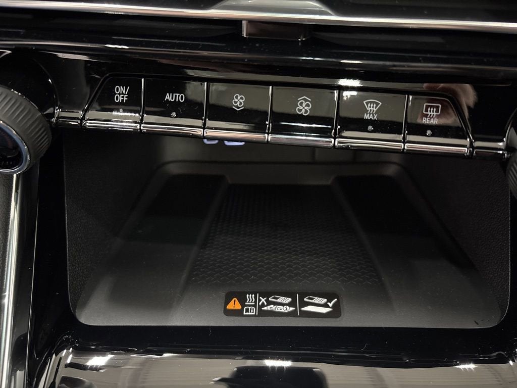 2026 Chevrolet Traverse RS SUV AWD