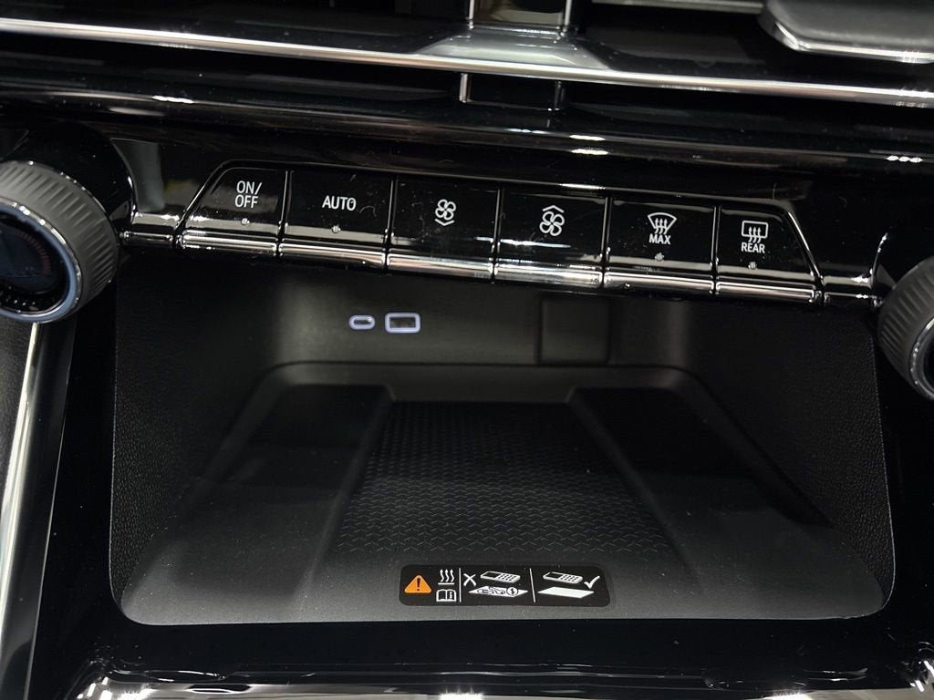 2026 Chevrolet Traverse RS SUV AWD