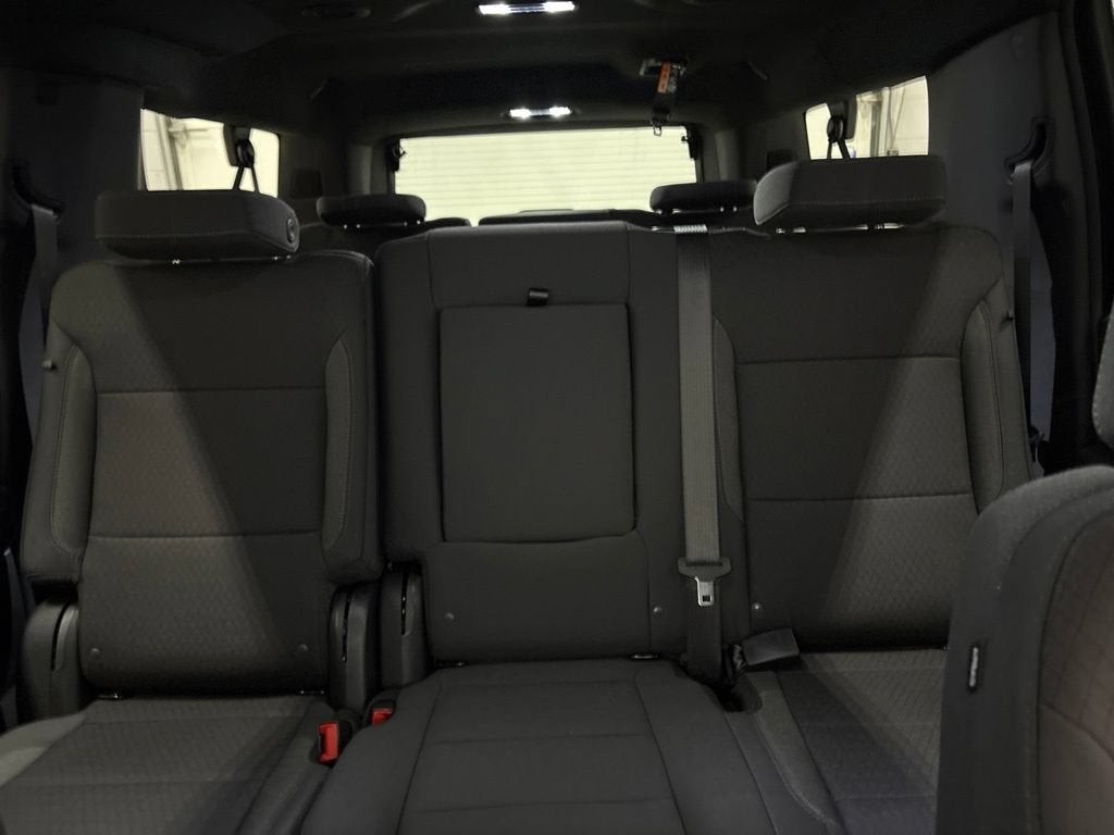 2026 Chevrolet Suburban LS SUV 4WD