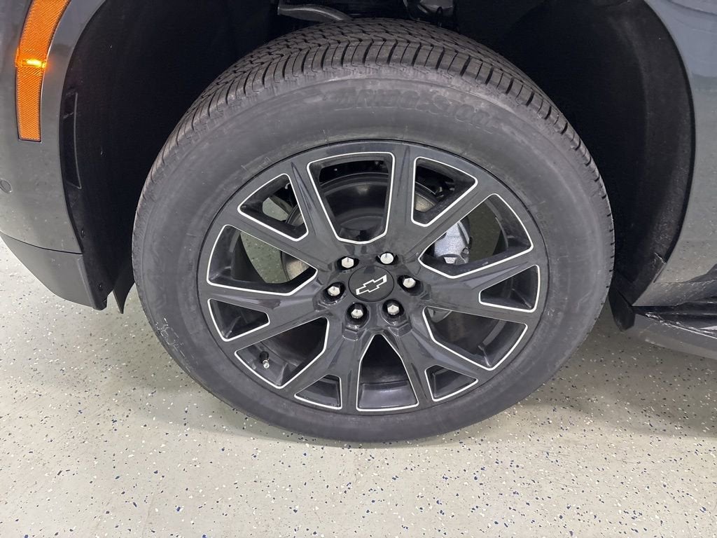 2026 Chevrolet Suburban LT SUV 4WD