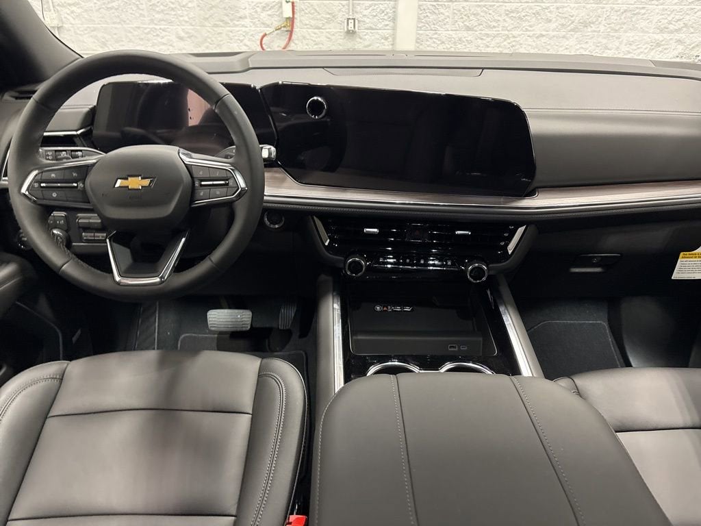 2026 Chevrolet Suburban LT SUV 4WD