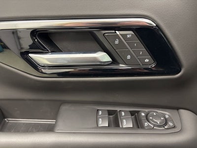 2026 Chevrolet Suburban LT SUV 4WD