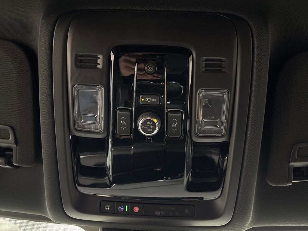 2026 Chevrolet Suburban LT SUV 4WD