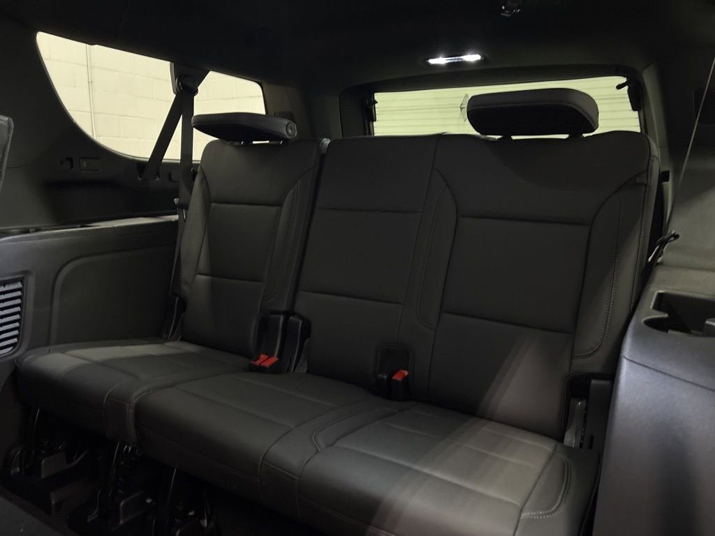 2026 Chevrolet Suburban LT SUV 4WD