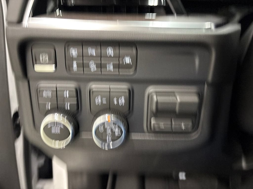 2026 Chevrolet Suburban LT SUV 4WD