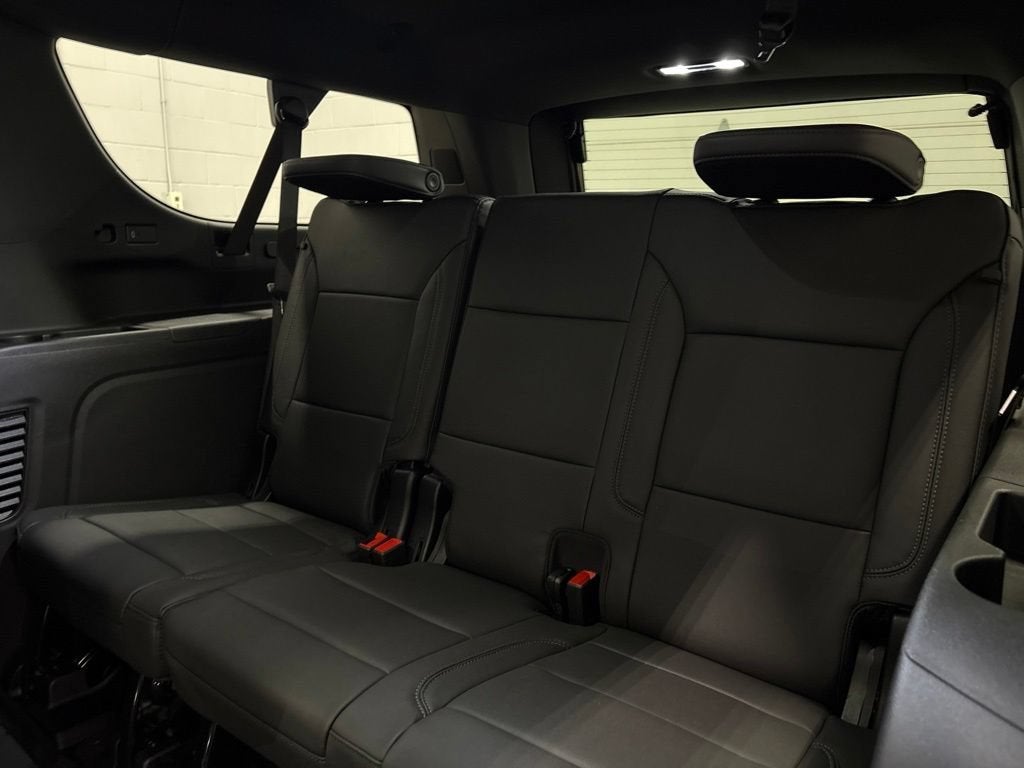 2026 Chevrolet Suburban LT SUV 4WD