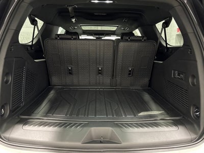 2026 Chevrolet Suburban LT SUV 4WD