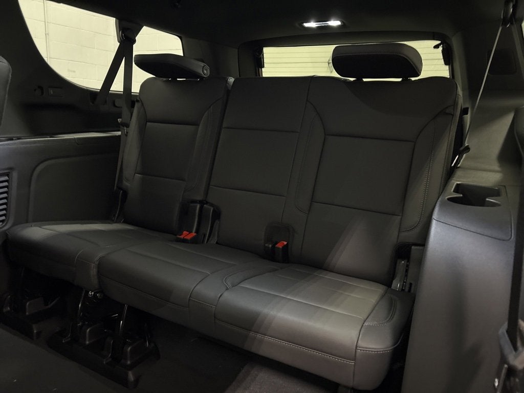 2026 Chevrolet Suburban LT SUV 4WD