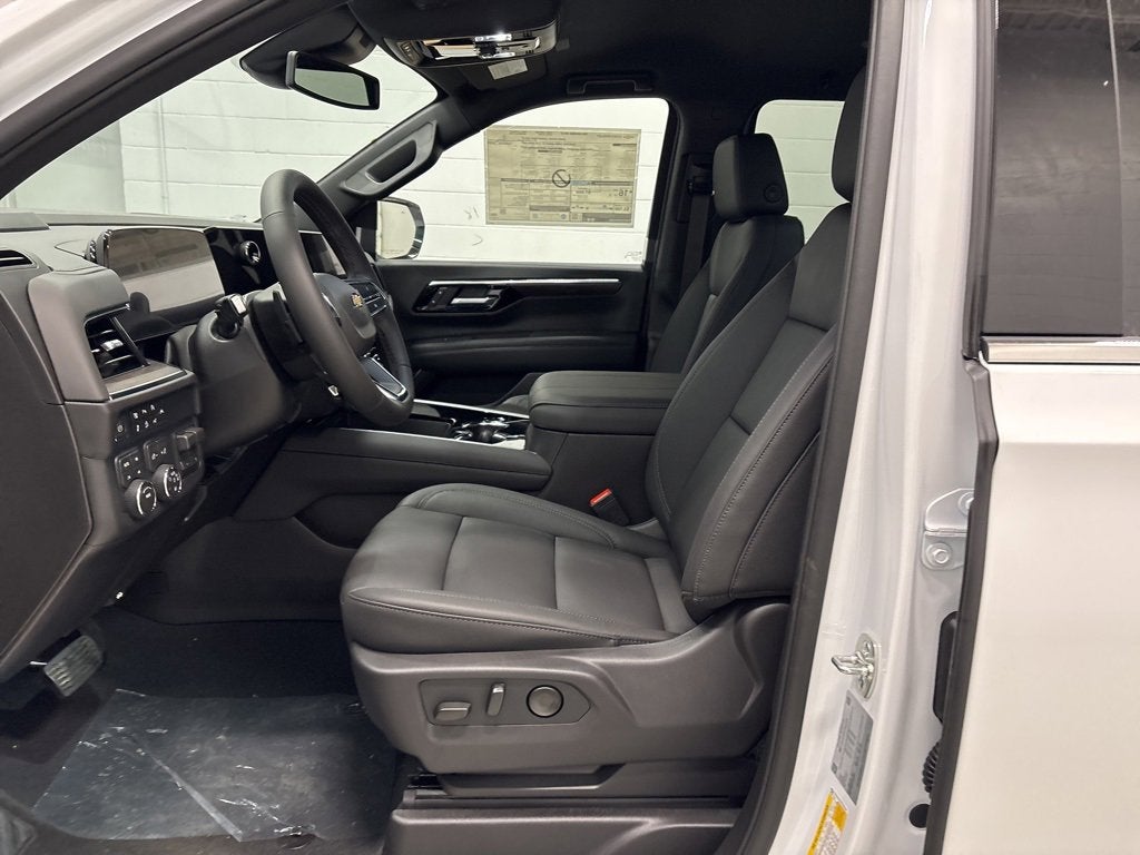 2026 Chevrolet Suburban LT SUV 4WD