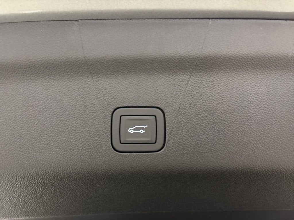 2026 Chevrolet Suburban LT SUV 4WD