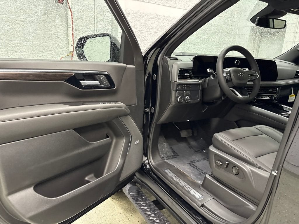 2026 Chevrolet Suburban Z71 SUV 4WD
