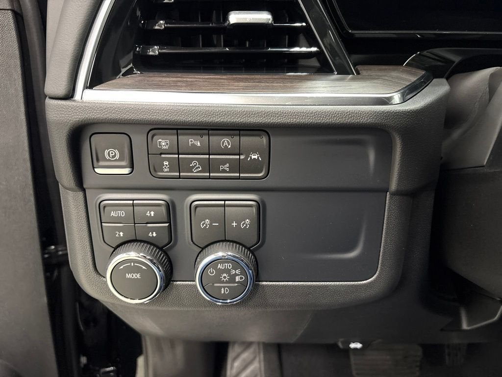 2026 Chevrolet Suburban Z71 SUV 4WD