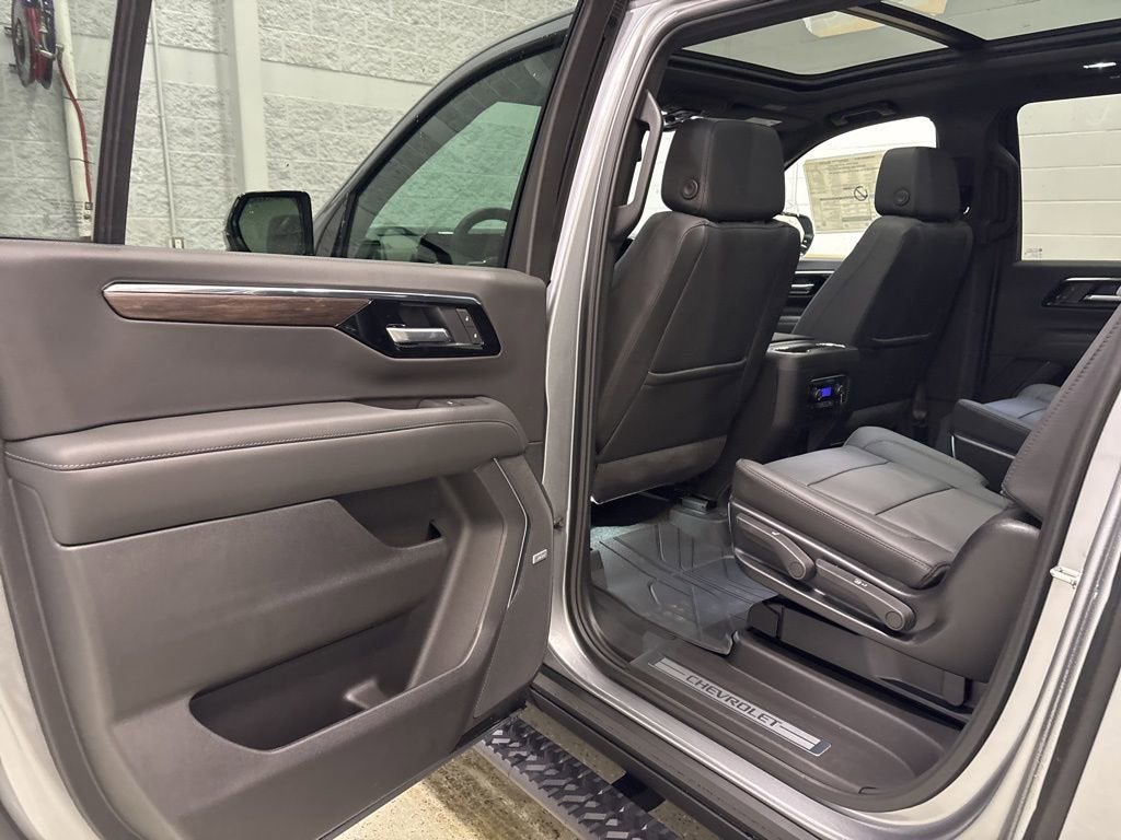 2026 Chevrolet Suburban Z71 SUV 4WD